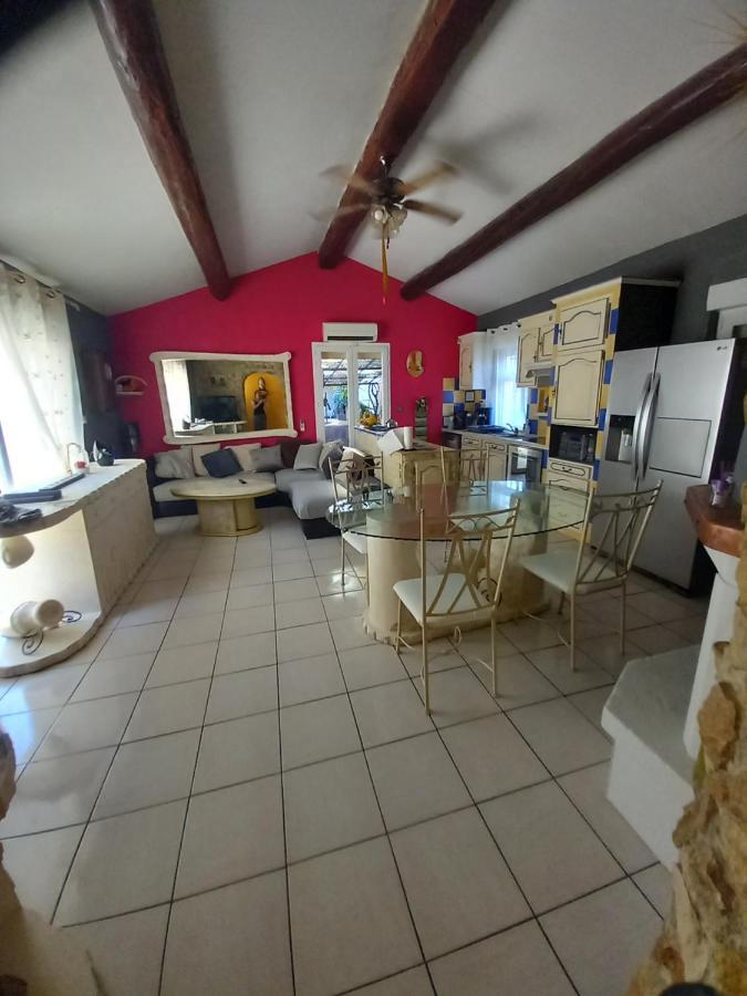 Maison Individuellle Provencale วิลเนิฟ-เลส์-อาวิญง ภายนอก รูปภาพ